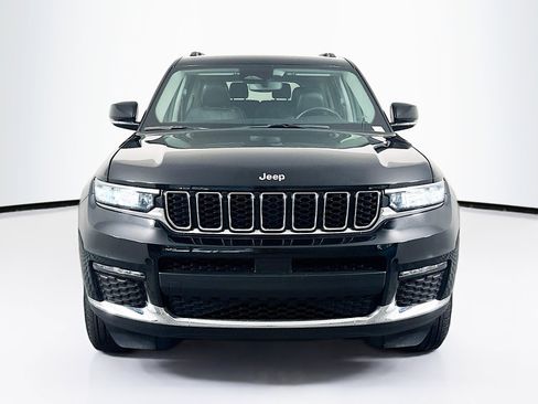 Used 2022 Jeep Grand Cherokee L Limited w/ Trailer Tow Group (B) image 2