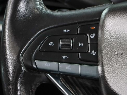 Used 2022 Cadillac XT6 Premium Luxury image 13