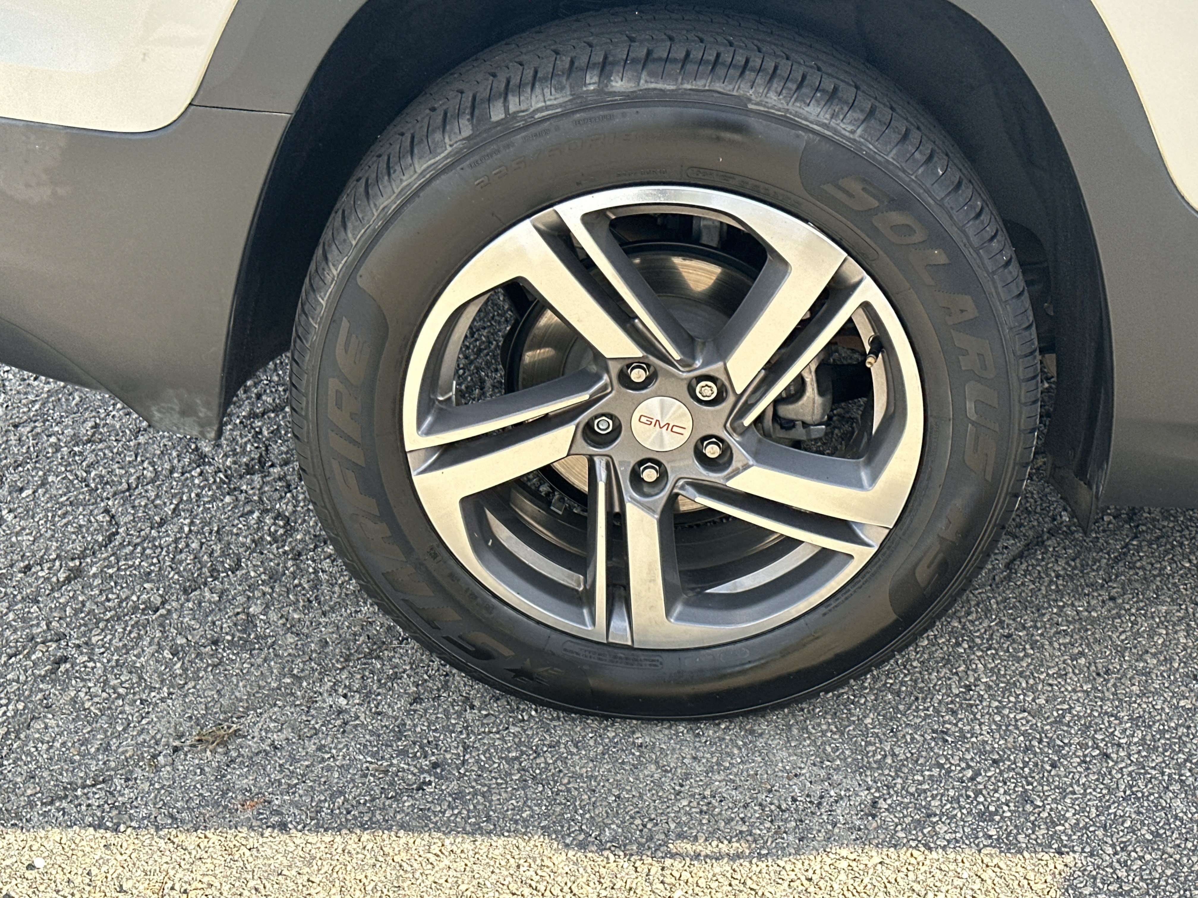 Used 2020 GMC Terrain SLT w/ Preferred Package FWD image 17