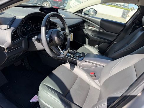 Used 2024 MAZDA CX-30 AWD 2.5 S w/ Preferred Package image 4