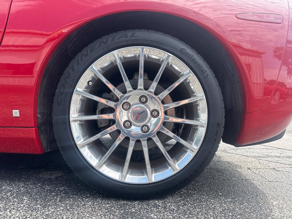 Used 2008 Chevrolet Corvette Coupe w/ Preferred Equipment Group RWD image 11