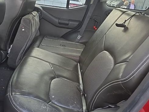 Used 2014 Nissan Xterra PRO-4X w/ Pro-4x Leather Package image 9