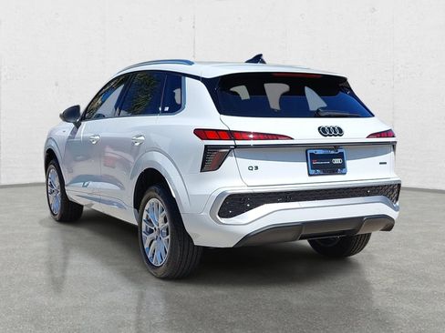 Certified 2026 Audi Q3 quattro 2.0T AWD/4WD image 7