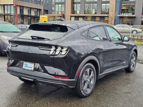 Used 2021 Ford Mustang Mach-E Select image 5