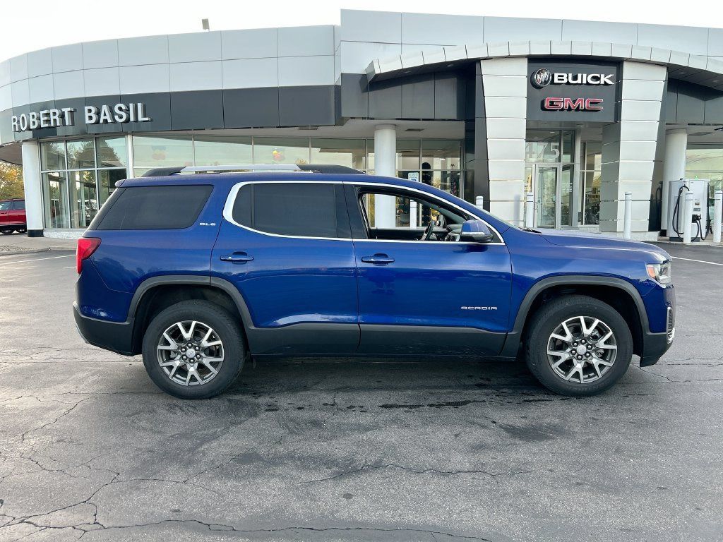 Used 2023 GMC Acadia SLE w/ Driver Convenience Package AWD/4WD image 9
