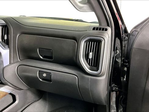 Used 2020 GMC Sierra 1500 Elevation w/ Elevation Value Package image 18