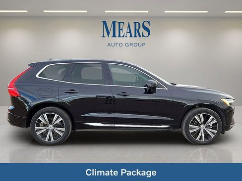 Certified 2023 Volvo XC60 B5 Plus w/ Climate Package image 8