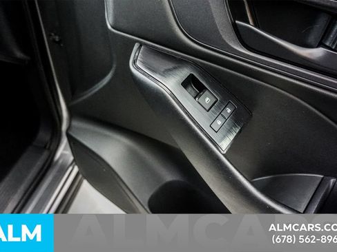 Used 2024 Nissan Rogue S FWD image 43