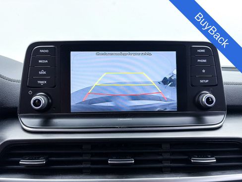 Used 2020 Kia Telluride LX AWD/4WD image 4