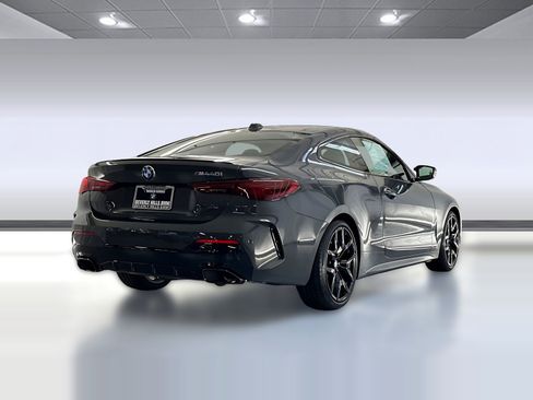 Used 2026 BMW M440i Coupe w/ Premium Package image 8