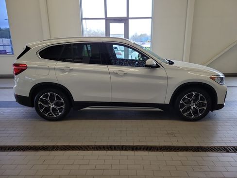 Used 2020 BMW X1 xDrive28i w/ Convenience Package AWD/4WD image 4