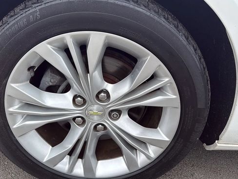 Used 2014 Chevrolet Impala LT FWD image 5