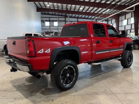 Used 2005 Chevrolet Silverado 2500 LT w/ Heavy-Duty Power Package AWD/4WD image 8