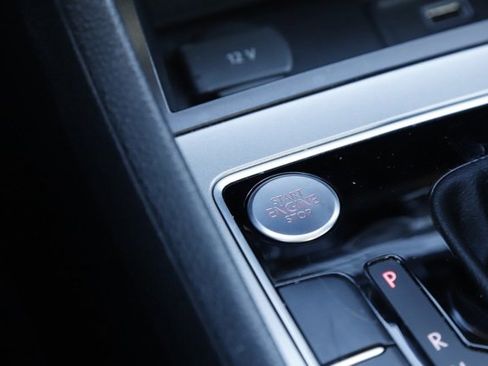 Used 2020 Volkswagen Passat 2.0T SEL image 20