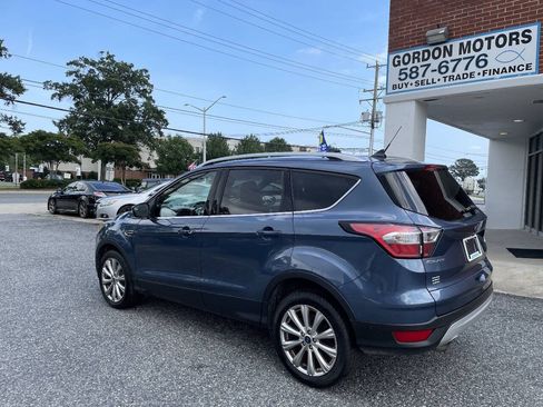 Used 2018 Ford Escape Titanium AWD/4WD image 5
