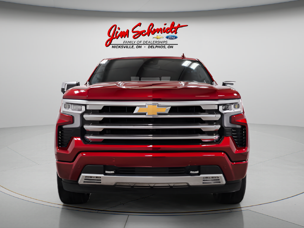 Used 2024 Chevrolet Silverado 1500 High Country AWD/4WD image 2