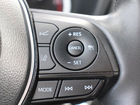 Certified 2022 Toyota RAV4 Limited image 28