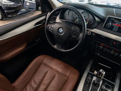 Used 2014 BMW X5 xDrive35d AWD/4WD image 8