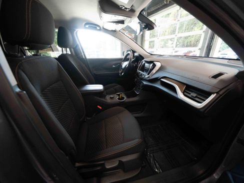 Used 2021 GMC Terrain SLE w/ Elevation Edition FWD image 27