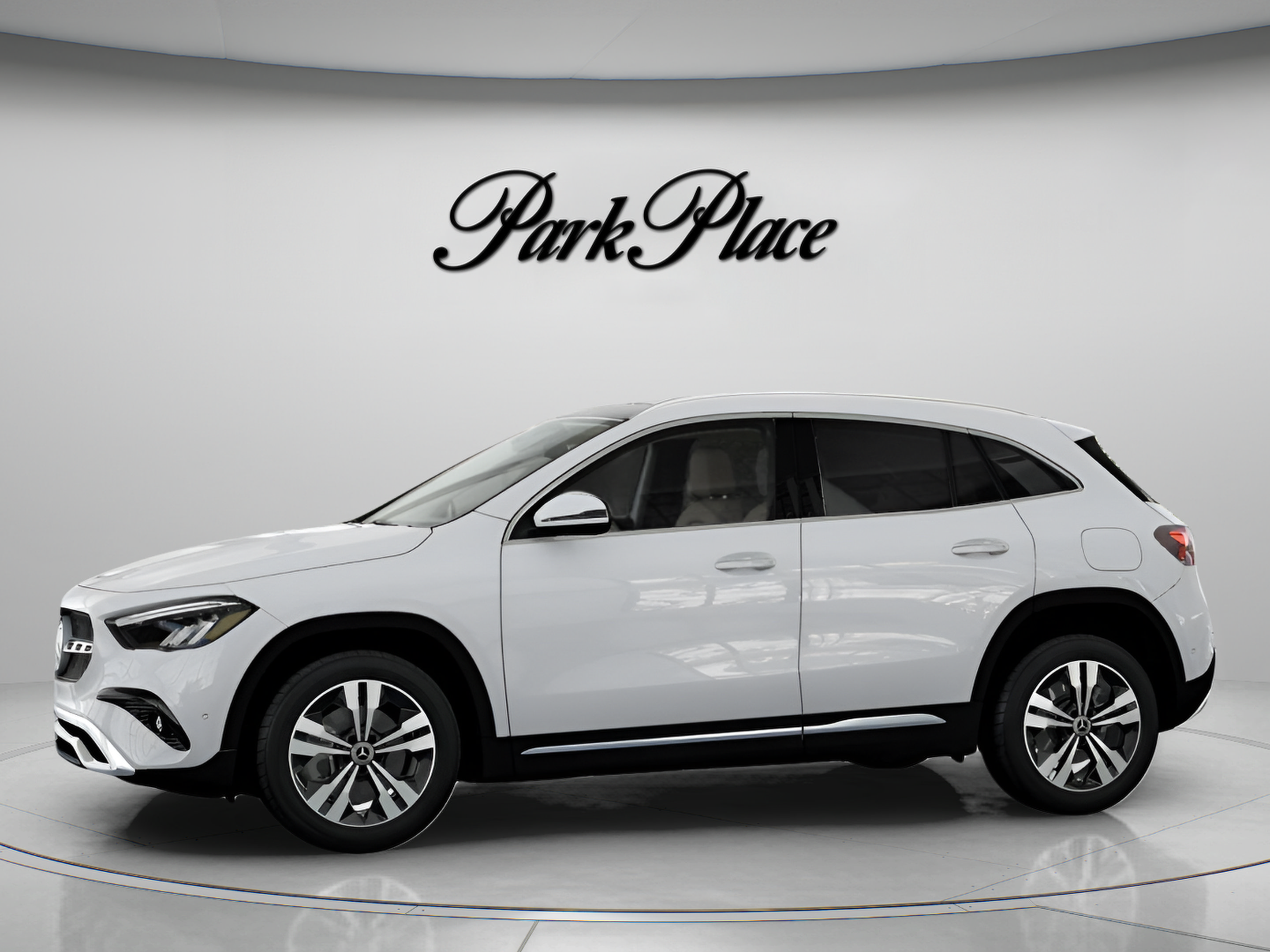 Used 2026 Mercedes-Benz GLA 250 image 4