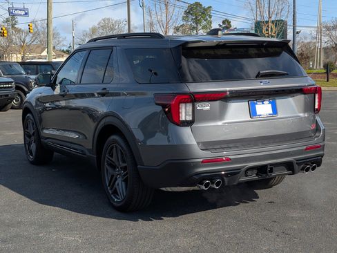 New 2026 Ford Explorer ST w/ Sun And Sound Package image 13