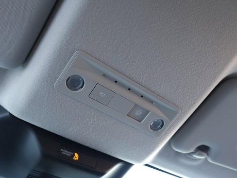 New 2026 Nissan Kicks SV image 17