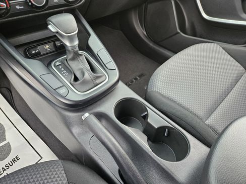 Used 2024 Kia Soul LX w/ Option Group 015 image 23