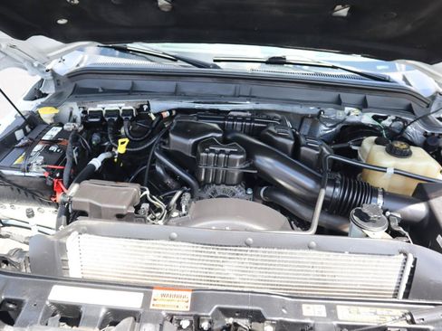 Used 2016 Ford F250 Lariat w/ Chrome Package AWD/4WD image 19