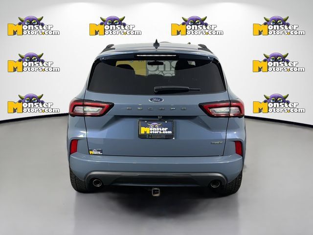Used 2023 Ford Escape ST-Line w/ Equipment Group 301A AWD/4WD image 6