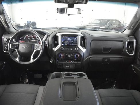 Used 2021 Chevrolet Silverado 1500 RST w/ Bed Protection Package AWD/4WD image 10