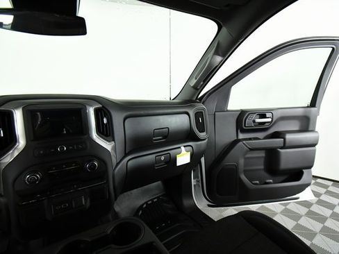 New 2026 Chevrolet Silverado 1500 W/T image 20