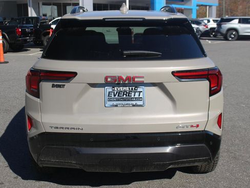 New 2026 GMC Terrain AT4 w/ Convenience Package III image 6