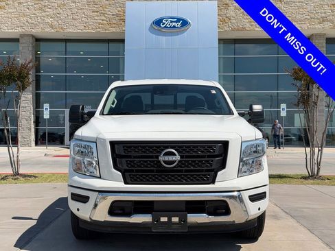 Used 2024 Nissan Titan SV w/ SV Utility Package AWD/4WD image 2