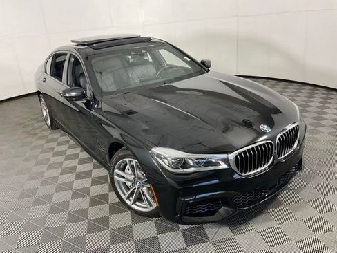 Used 2016 BMW 750i xDrive AWD/4WD image 45
