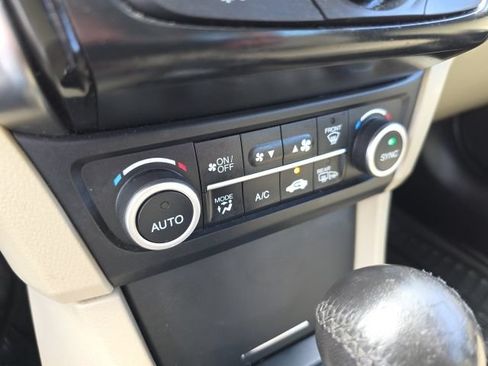 Used 2016 Acura ILX FWD image 25