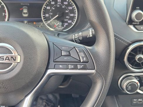 Used 2023 Nissan Sentra SV FWD image 29
