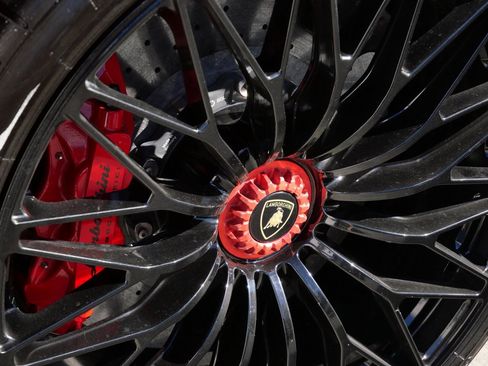 Used 2016 Lamborghini Aventador LP 750-4 Superveloce image 16