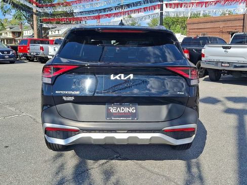 Used 2023 Kia Sportage EX image 6