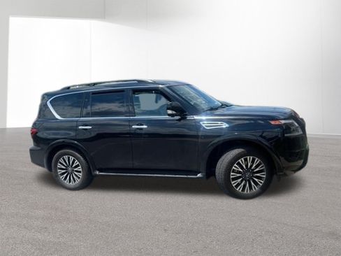 Used 2023 Nissan Armada SL w/ Midnight Edition Package AWD/4WD image 3