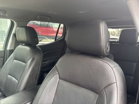 Used 2019 GMC Acadia SLT image 46