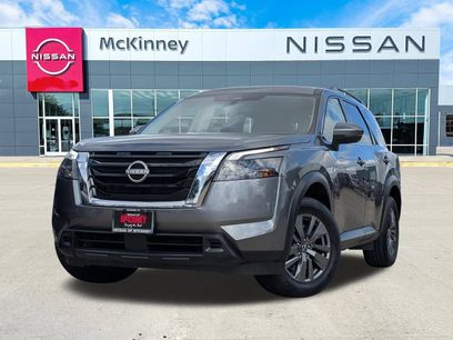 Used 2024 Nissan Pathfinder SV