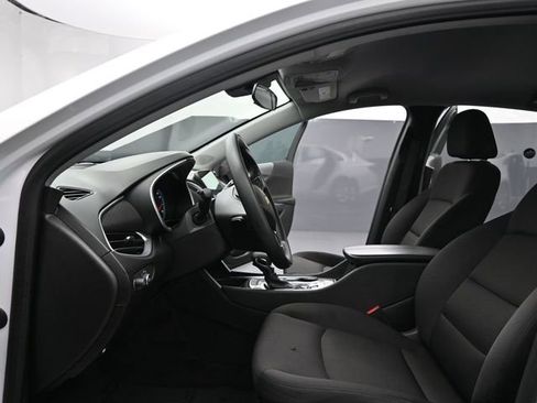 Used 2024 Chevrolet Malibu LT image 16