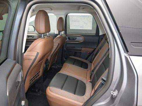 New 2025 Ford Bronco Sport Outer Banks w/ Outer Banks Tech Package+ AWD/4WD image 19