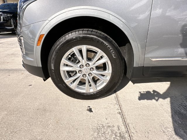 Certified 2024 Cadillac XT5 Luxury FWD image 18