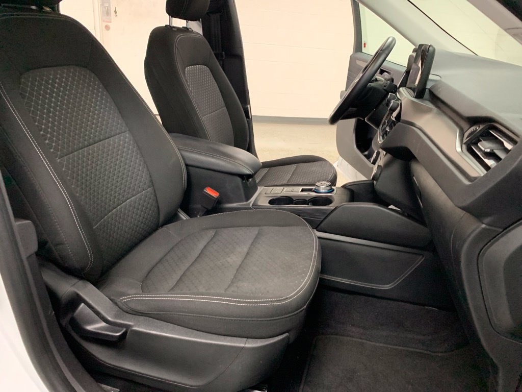 Used 2023 Ford Escape Active w/ Cold Weather Package FWD image 5