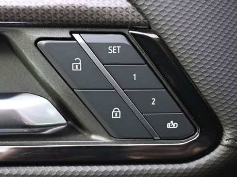 Used 2024 Chevrolet Silverado 2500 ZR2 w/ ZR2 Bison Edition image 25