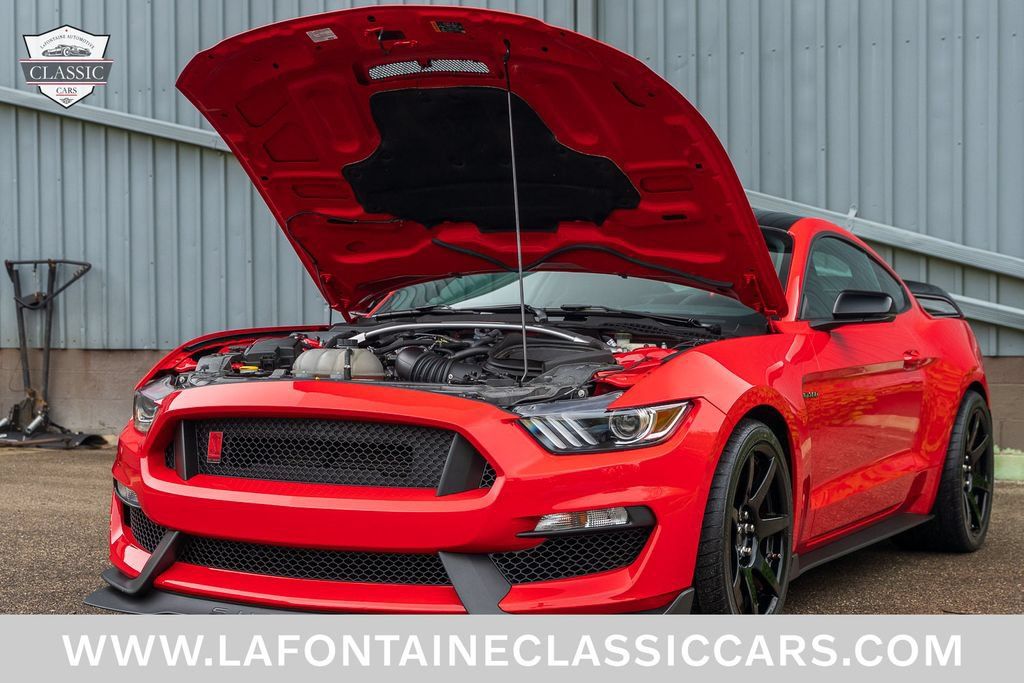 Used 2017 Ford Mustang Shelby GT350R w/ GT350R Equipment Group 920A RWD image 20