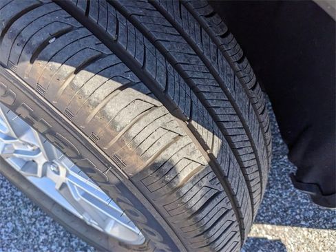 New 2025 Ford Explorer Active image 35