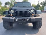 Used 2018 Jeep Wrangler Unlimited Sahara image 2