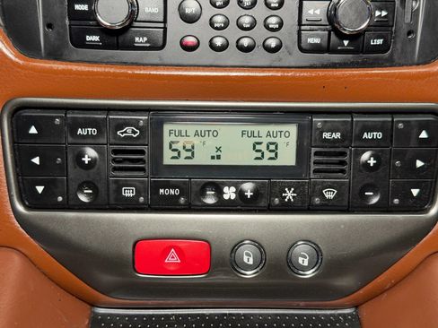Used 2014 Maserati GranTurismo MC RWD image 29